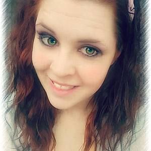 Meet your Posher, Holley